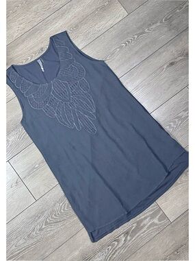 Monoreno Charcoal Gray Crochet Lace Embroidered Layered Tunic Tank Top *Flaw*
